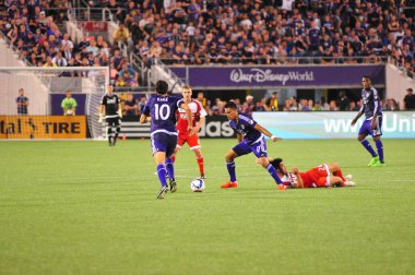 Orlando City SC, 8 Mayıs 2015 'te Florida' daki Kamp Dünyası Stadyumu 'nda Los Angeles Galaksisi' ne ev sahipliği yaptı.. 