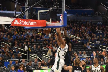 Orlando Magic, 19 Ocak 2019 Cumartesi günü Orlando Florida 'daki Amway Arena' da Milwaukee Doları 'na ev sahipliği yapıyor..