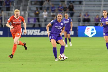 Orlando Pride 28 Haziran 2018 'de Orlando City Stadyumu' nda Houston Dash 'e ev sahipliği yaptı..  