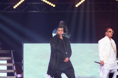 Baba Yankee ve Don Omar 7 Ağustos 2016 'da Orlando Florida' daki Amway Center 'da konser verdiler.. 