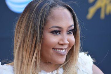 24 Mart 2018 Cumartesi günü Las Vegas 'taki Orleans Resort' ta düzenlenen 33. Yıldız Ödülleri Kırmızı Halı sırasında ünlüler.