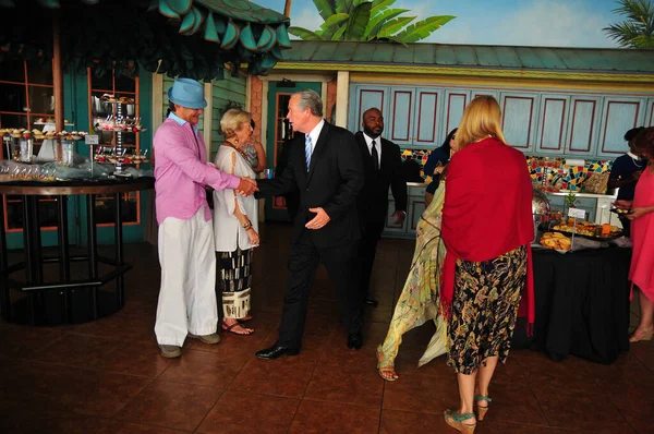 19 Eylül 2015 'te, Bebekler için Kahramanlar Sanford Florida' da bir bağış etkinliğine ev sahipliği yaptı..  