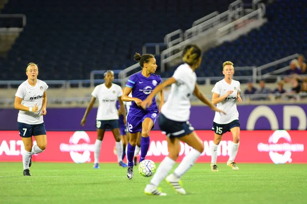 Orlando Pride 26 Ağustos 2016 'da Orlando Florida' daki Camp World Stadyumu 'nda Washington Spirit' e ev sahipliği yaptı..  