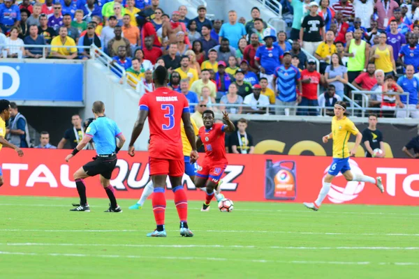 Brezilya, 8 Haziran 2016 tarihinde Orlando Florida 'daki Copa America Centenario' da Haiti ile karşılaştı..