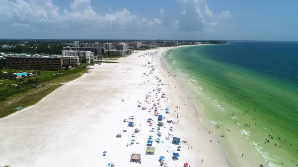 5 Ağustos 2017 'de Florida' nın güzel Clearwater şehrinin hava manzarası..