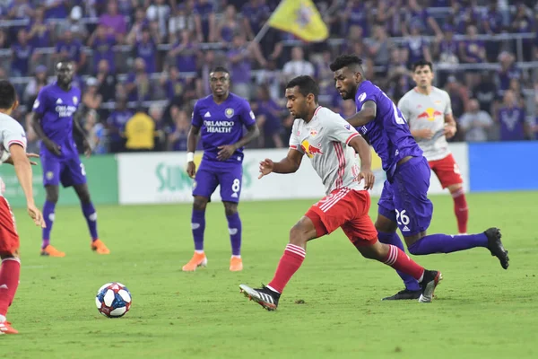 Orlando City 21 Temmuz 2019 tarihinde Florida, Orlando 'da Exploria Stadyumu' nda New York Red Bulls 'a ev sahipliği yaptı..