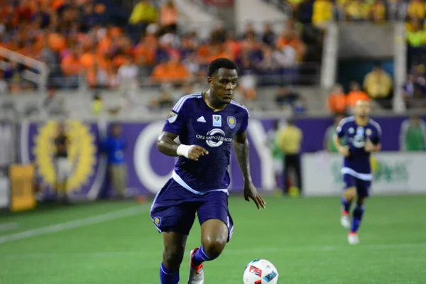 Orlando City SC, 18 Haziran 2016 'da Orlando Florida' daki Camp World Stadyumu 'nda San Jose Depremleri' ne ev sahipliği yaptı..