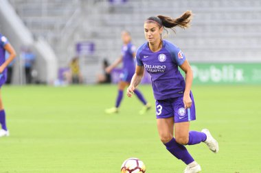 Orlando Pride 28 Haziran 2018 'de Orlando City Stadyumu' nda Houston Dash 'e ev sahipliği yaptı..  