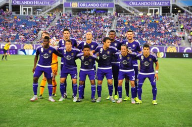 Orlando City SC sunucusu Sporting Kansas City Orlando Florida 'daki Dünya Kampı Stadyumu' nda 13 Eylül 2015 'te.