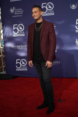 15 Ekim 2019 'da Nashville, Tennessee' deki Linbscome Üniversitesi 'nde verilen 50. GMA Dove Ödülleri sırasında kırmızı halı. 