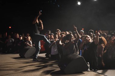 Crossover Kilisesi, 6 Ekim 2018 'de Tampa Florida' daki Crossover Kilisesi 'nde iki yıllık lezzet festivaline ev sahipliği yapıyor..  