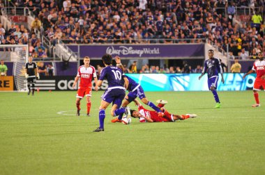 Orlando City SC, 8 Mayıs 2015 'te Florida' daki Kamp Dünyası Stadyumu 'nda Los Angeles Galaksisi' ne ev sahipliği yaptı.. 