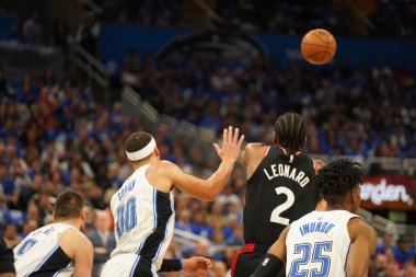 Orlando Magic 21 Nisan 2019 tarihinde Orlando Florida 'daki Amway Arena' da düzenlenen NBA Playoff 1 'de Toronto Rapçileri' ne ev sahipliği yapıyor..