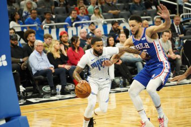 Orlando Magic 27 Aralık 2019 Cuma günü Orlando, Florida 'daki Amway Arena' da Philadelphia 76ers 'a ev sahipliği yapıyor..