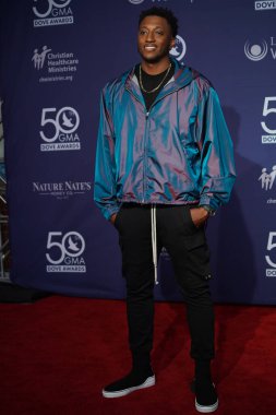 15 Ekim 2019 'da Nashville, Tennessee' deki Linbscome Üniversitesi 'nde verilen 50. GMA Dove Ödülleri sırasında kırmızı halı.