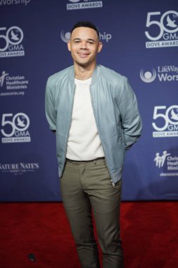 15 Ekim 2019 'da Nashville, Tennessee' deki Linbscome Üniversitesi 'nde verilen 50. GMA Dove Ödülleri sırasında kırmızı halı. 