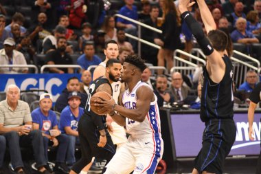 Orlando Magic, Philadelphia 76ers 'ı 14 Kasım 2018' de Orlando Florida 'daki Amway Center' da ağırlıyor..  