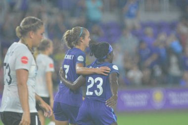 Orlando Pride 12 Ağustos 2017 'de Orlando City Stadyumu' nda New Jersey Sky Blue FC 'ye ev sahipliği yapmaktadır..  