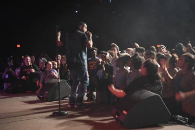 Crossover Kilisesi, 6 Ekim 2018 'de Tampa Florida' daki Crossover Kilisesi 'nde iki yıllık lezzet festivaline ev sahipliği yapıyor..  