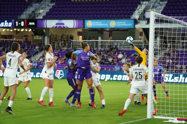 Foto Prides, 11 Mayıs 2019 Cumartesi günü Orlando City Stadyumu 'nda Portland Thorns FC' ye ev sahipliği yapıyor.. 