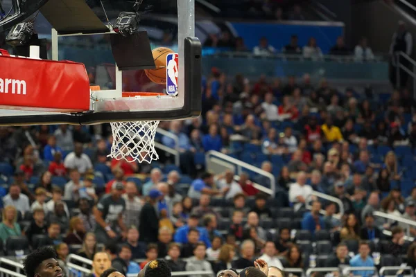 Orlando Magic, 13 Aralık 2019 Cuma günü Orlando, Florida 'daki Amway Center' da Houston Rockets 'a ev sahipliği yapıyor..