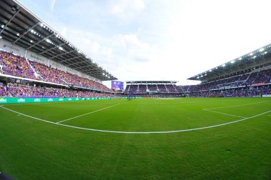 Orlando City, 5 Mart 2017 'de Orlando City Stadyumu' nda NYC FC 'ye ev sahipliği yaptı..  
