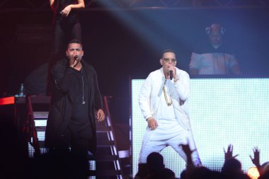 Baba Yankee ve Don Omar 7 Ağustos 2016 'da Orlando Florida' daki Amway Center 'da konser verdiler.. 