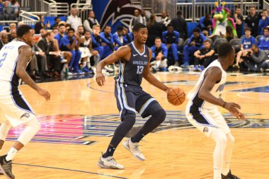 Orlando Magic 10 Ekim 2018 tarihinde Orlando Florda 'daki Amway Center' da Memphis Grizzilies 'e ev sahipliği yaptı..  