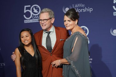 15 Ekim 2019 'da Nashville, Tennessee' deki Linbscome Üniversitesi 'nde verilen 50. GMA Dove Ödülleri sırasında kırmızı halı. 