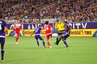 Orlando City SC, 8 Mayıs 2015 'te Florida' daki Kamp Dünyası Stadyumu 'nda Los Angeles Galaksisi' ne ev sahipliği yaptı.. 