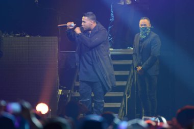 Baba Yankee ve Don Omar 7 Ağustos 2016 'da Orlando Florida' daki Amway Center 'da konser verdiler..  