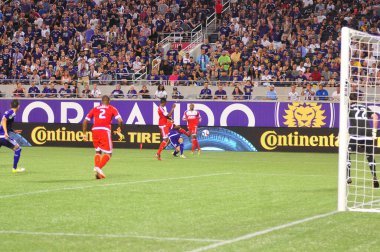Orlando City SC, 8 Mayıs 2015 'te Florida' daki Kamp Dünyası Stadyumu 'nda Los Angeles Galaksisi' ne ev sahipliği yaptı.. 