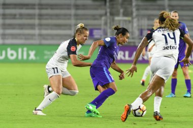 Orlando Pride, 23 Mayıs 2018 'de Orlando Florida' daki Exploria Stadyumu 'nda Kuzey Carolina Cesareti' ne ev sahipliği yapmaktadır..  