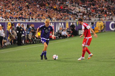 Orlando City SC, 8 Mayıs 2015 'te Florida' daki Kamp Dünyası Stadyumu 'nda Los Angeles Galaksisi' ne ev sahipliği yaptı.. 