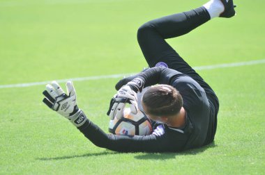 Orlando Pride 22 Nisan 2017 'de Orlando City Stadyumu' nda Washington Spirit 'e ev sahipliği yaptı..  