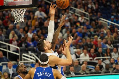 Orlando Magic, Philadelphia 76ers 'ı 13 Kasım 2019 Çarşamba günü Amway Center' da ağırlamaktadır. Fotoğraf: Marty Jean-Louis