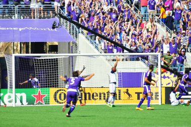 Orlando City SC, 6 Mart 2016 tarihinde Orlando Florida 'daki Citrus Bowl' da Real Salt Lake 'e ev sahipliği yaptı..