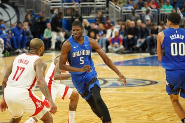 Orlando Magic, 13 Aralık 2019 Cuma günü Orlando, Florida 'daki Amway Center' da Houston Rockets 'a ev sahipliği yapıyor.