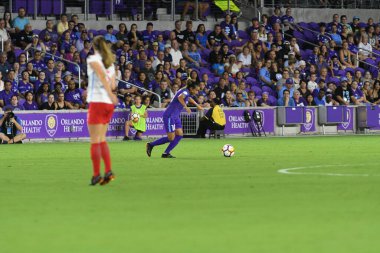 Orland Pride, 25 Ağustos 2018 'de Orlando Florida' daki Exploria Stadyumu 'nda Chicago Red Stars' a ev sahipliği yapıyor..  