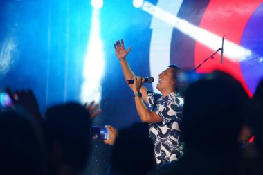 Miel San Marcos grubu 28 Temmuz 2019 tarihinde Tampa Florida 'daki Iglesia de Dios Pentecostal' da sahne almaktadır. 