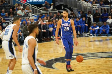 Orlando Magic 13 Ekim 2019 'da Florida, Orlando' daki Amway Center 'da Philadelphia 76ers' a ev sahipliği yaptı.. 