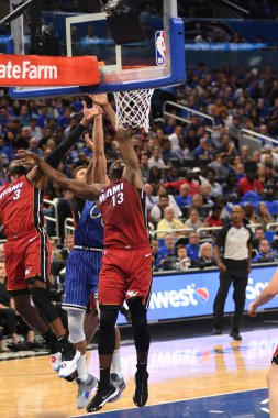 Orlando Magic 17 Ekim 2018 'de Orlando Florida' daki Amway Center 'da Miami Heat' i sunar..  