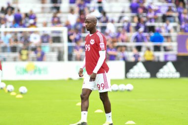 Orlando City, 31 Mart 2018 'de Orlando Florida' daki Exploria Stadyumu 'nda New York Red Bulls' a ev sahipliği yaptı..  