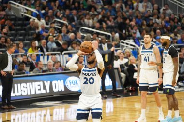 Orlando Magic 28 Şubat 2020 tarihinde Orlando Florida 'da Amway Center' da Minnesota Timberwolves 'a ev sahipliği yapar..  