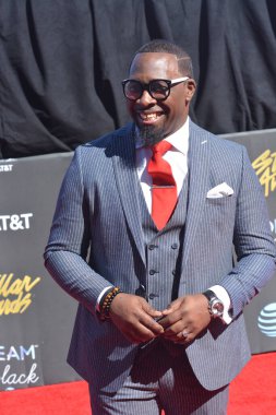 Kırmızı Halı Fotoğrafları 29 Mart 2019 Cumartesi günü Las Vegas 'taki Orleans Resort' ta düzenlenen 34. Yıldız Ödülleri sırasında çekildi.