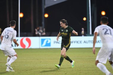 Los Angeles Galaksisi, 14 Temmuz 2020 'de Orlando Florida ABD' deki ESPN Vahşi Spor Dünyası 'nda düzenlenen MLS Sırt Turnuvası sırasında Portland Timbers ile karşı karşıya geldi.