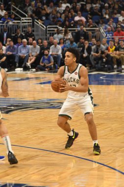 Orlando Magic, 19 Ocak 2019 Cumartesi günü Orlando Florida 'daki Amway Arena' da Milwaukee Doları 'na ev sahipliği yapıyor..