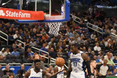 Orlando Magic 25 Ekim 2018 'de Orlando Florida' daki Amway Center 'da Portland Trail Blazers' ı sunar.. 