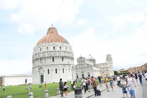 Вид Туристическое Место Италии Пизанская Башня — стоковое фото