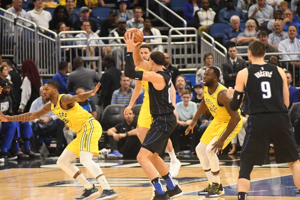 Orlando Magic Gastheer Van Golden State Warriors Het Amway Center — Stockfoto